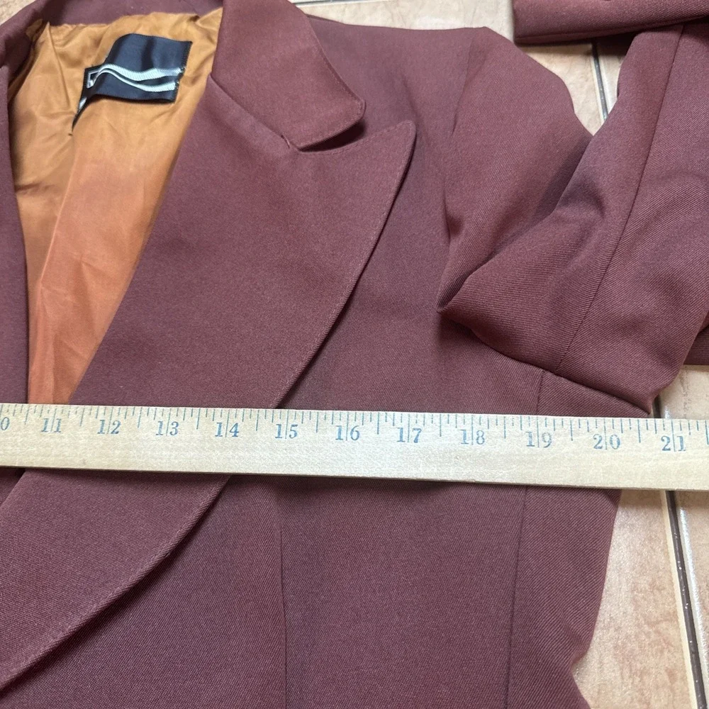 Montgomery Ward Polyester Suit Sz 38L Blazer 30 x 33 Pants True Vintage Flared